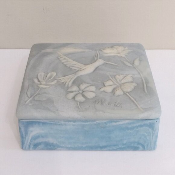 Vtg Signed Robert Nemith Hummingbird & Floral Inlay Blue Soapstone Trinket Box - Picture 2 of 10